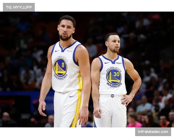 汤普森拒绝勇士5000万合同,选择独行侠三年合约陷低谷 汤普森拒绝勇士5000万合同,选择独行侠三年合约陷低谷